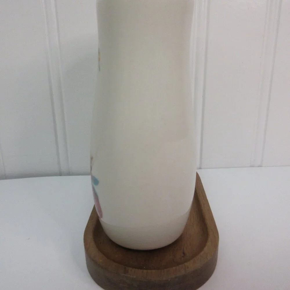 Pioneer Woman Painted Meadow Salt Shakers Acacia Wood Base Floral White